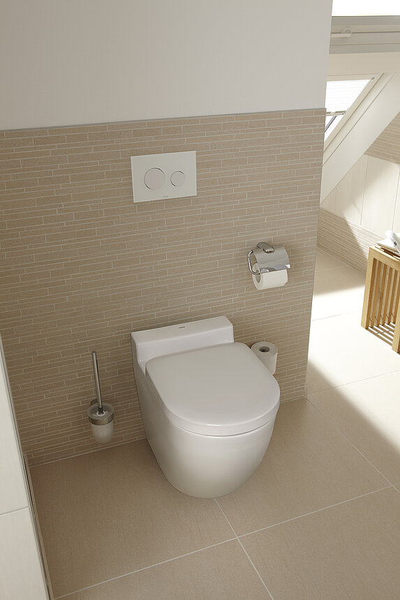 CW763Y_toilets NC