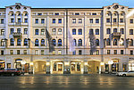 Outdoor view of Vier Jahreszeiten Kempinski in Munich