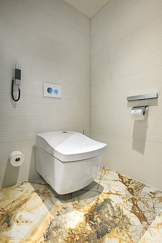 Wandhängendes WASHLET® im Vier Jahreszeiten Kempinski in München
