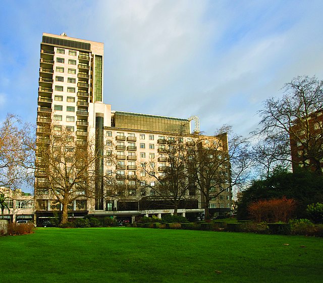 Referenz Hotelzimmer im Jumeirah Carlton Tower